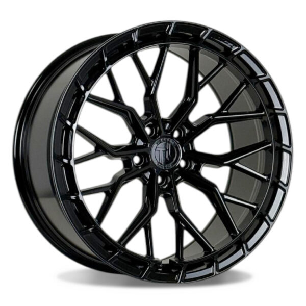 GLOSS BLACK