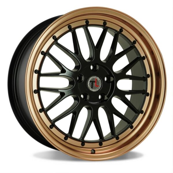 GLOSS BLACK / POLISHED ROSE GOLD LIP / BLACK RIVETS